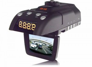 Обезопасить свой автомобиль на дороге - надо купить видеорегистратор с антирадаром!