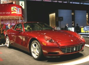 Продажа недорогих автомобилей Ferrari