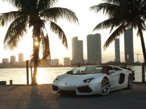 Каждому покупателю пентхауса в Дубае – Lamborghini Aventador в подарок