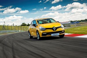 Стали известны цены нового Renault Clio RS