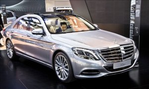Mercedes-Benz S600 Maybach появится на выставке в Китае