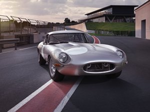 Jaguar возродит купе E-Type Lightweight