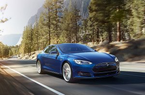 Представлен новый электрокар Tesla Model S 70D