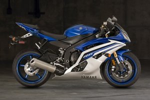 Очень скоро состоится презентация нового мотоцикла Yamaha YZF-R6