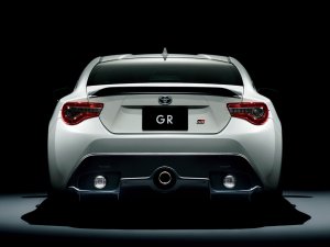 Автомобиль Toyota GT86 собираются выпустить под другим брендом